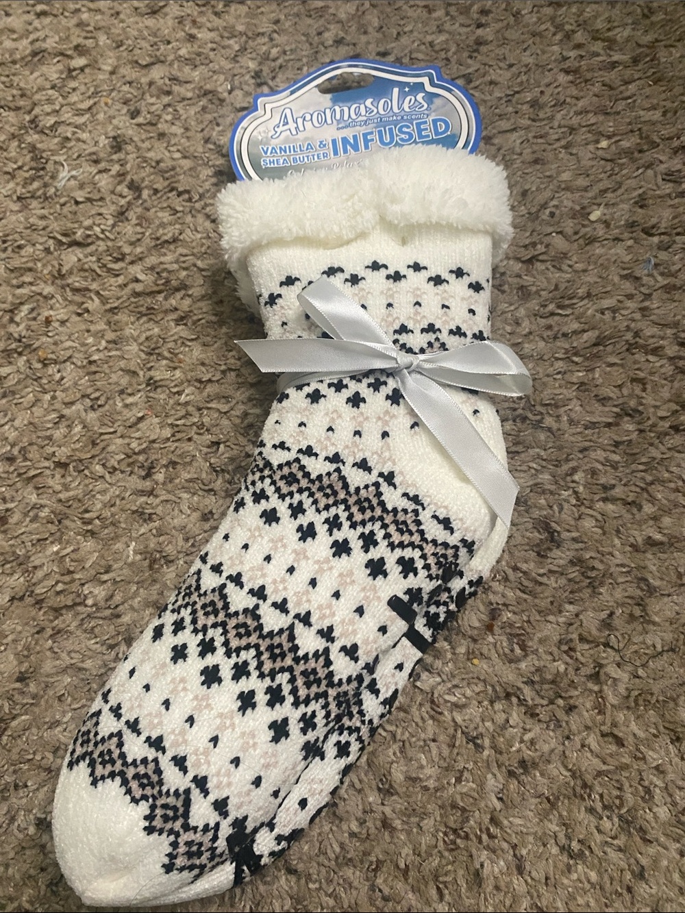 Vanilla & Shea Infused Cream Patterned Cozy Socks